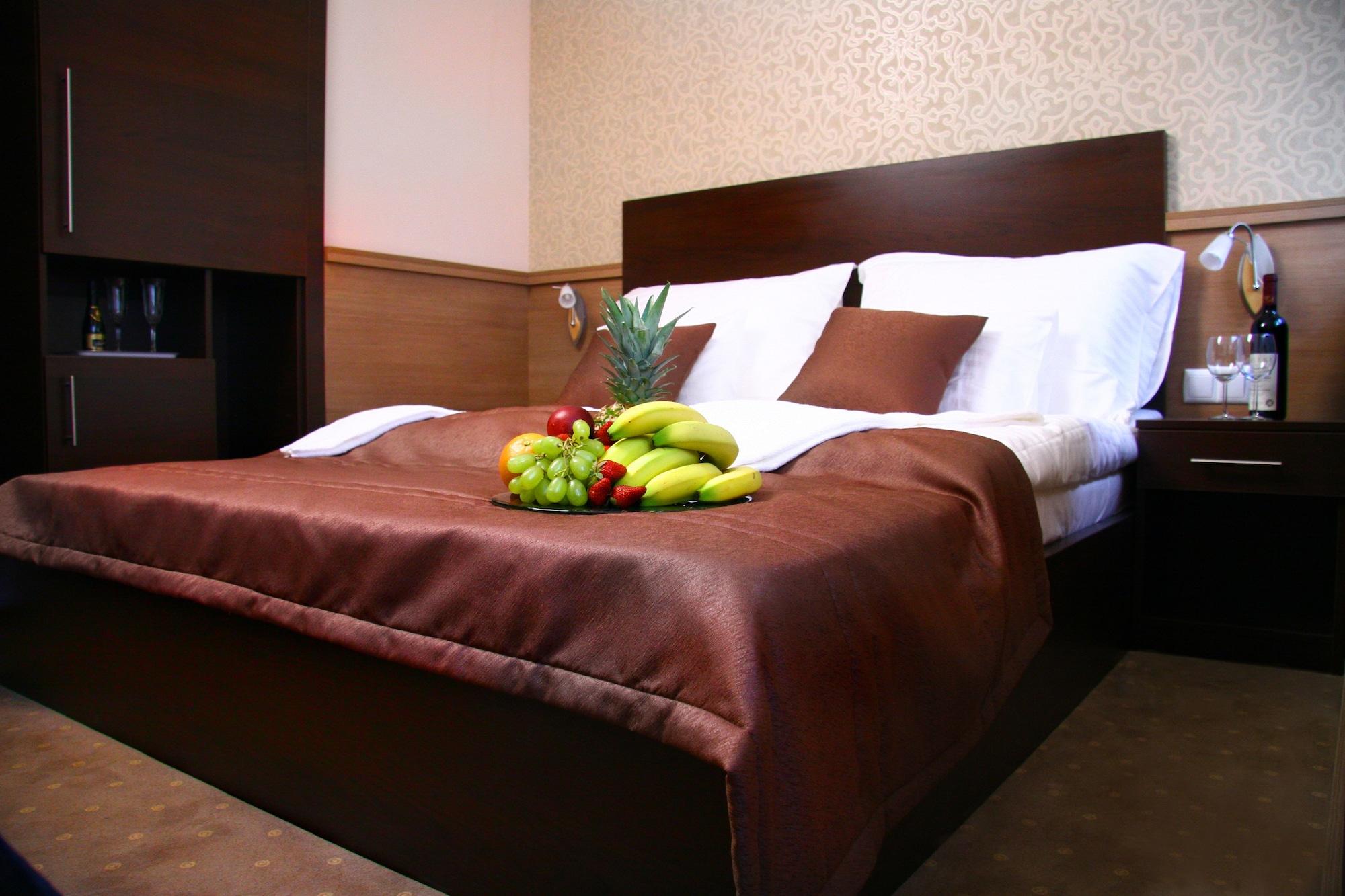 Central Hotel 21 And Apartments Будапеща Екстериор снимка