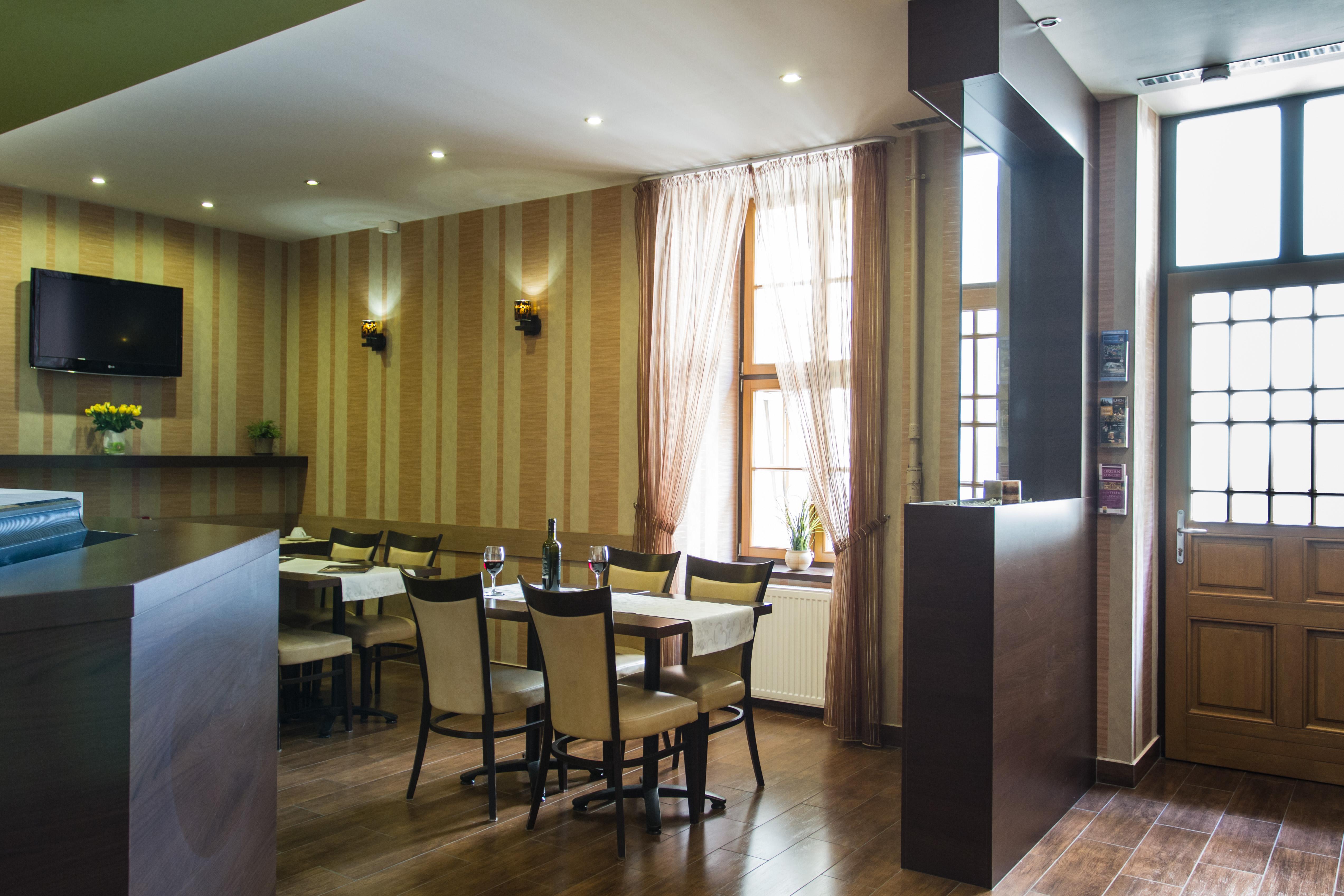 Central Hotel 21 And Apartments Будапеща Екстериор снимка