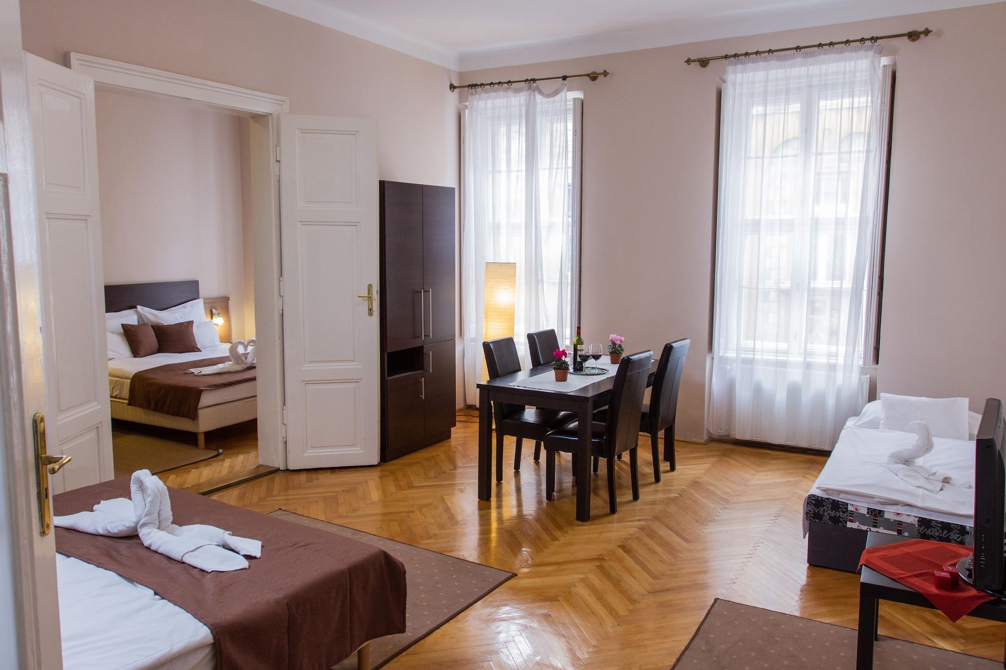 Central Hotel 21 And Apartments Будапеща Екстериор снимка
