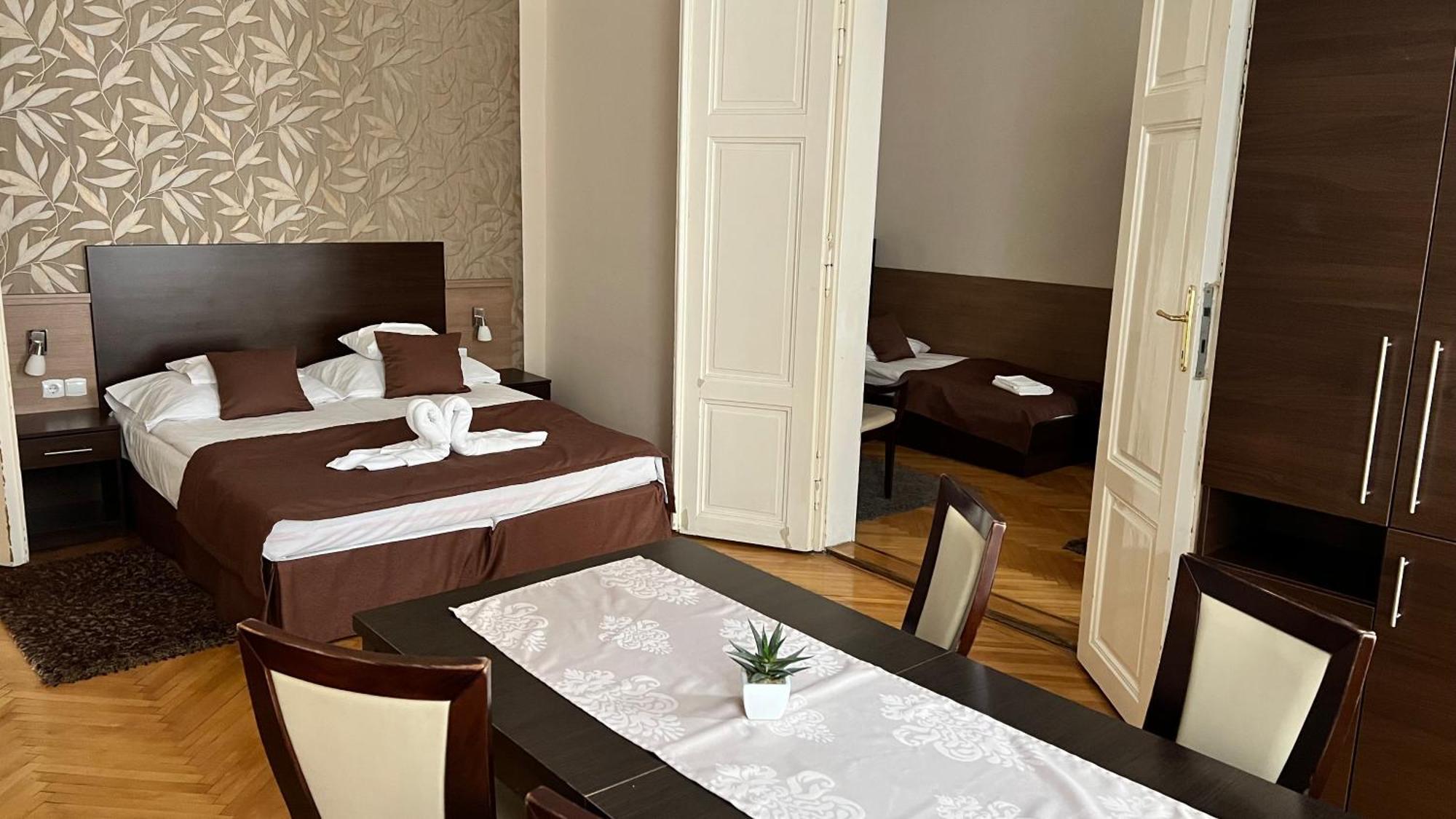 Central Hotel 21 And Apartments Будапеща Екстериор снимка
